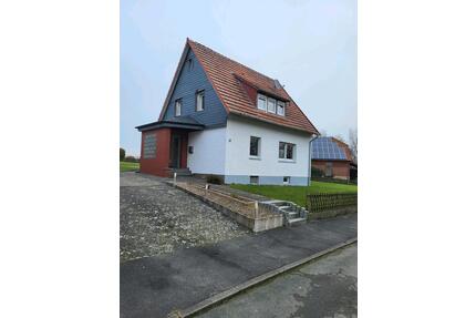 Einfamilienhaus - 149.000,00&nbsp;EUR Kaufpreis, ca.&nbsp; 120,00&nbsp;m&sup2; in Willebadessen (PLZ: 34439)