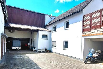 TOP!! Sanierte 4,5 Zi Whg (126m²) mit Garage & 35m² Schuppen - Groß-Gerau