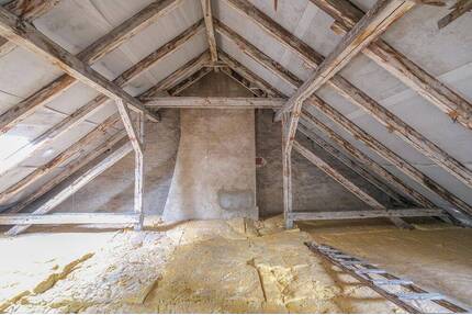 Dachgeschoss-Rohling mit viel Potenzial für Ihre persönliche Planung - Berlin Alt-Treptow