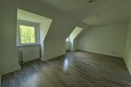 Zuhause ist: Ihr Rückzugsort unterm Dach – 3 Zimmer + *1.000€ Gutschein in Werdohl-Königsburg