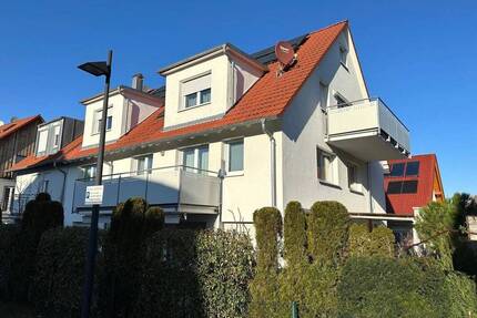 Ein Schmuckstück ist diese exkl. ausgest. 4,5-Zimmer-Maisonettewhg. m. EBK u. Balkon in toller Lage - Filderstadt Sielmingen