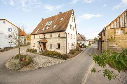 Haus zum Kaufen in Diespeck 499.000,00 € 261.73 m²