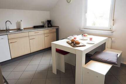 Business WG in Höchst - 570,00&nbsp;EUR Kaltmiete, ca.&nbsp; 56,00&nbsp;m&sup2;&nbsp;Wohnfl&auml;che in Frankfurt am Main (PLZ: 65929) Höchst