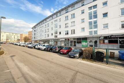 Gastronomie in Rostock 1.032,23 € 85.92 m²