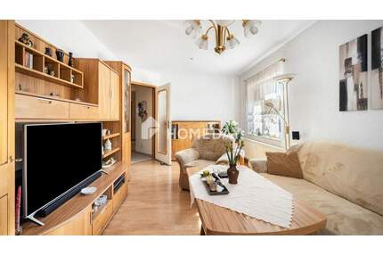 Gepflegte 3-Zimmer-Wohnung mit Balkon, Stellplatz und eigenem Gartenanteil - Freiberg