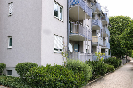 Attraktive 3,5-Zimmer-Whg. mit 2 Balkonen, TG-Stellplatz, zentral - Rastatt