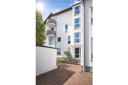 4-Zimmer-Wohnung mit Balkon in Rüsselsheim - Bischofsheim