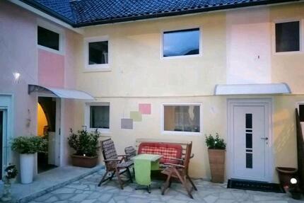 Fachwerkhaus zum vermieten - 700,00&nbsp;EUR Kaltmiete, ca.&nbsp; 77,00&nbsp;m&sup2; in Zülpich (PLZ: 53909)