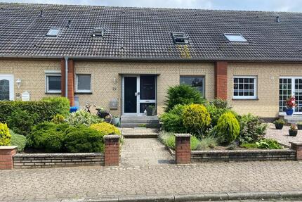 Provisionsfrei: Gemütliches 4-Zimmer-Reihenhaus mit großem Südgarten in Hamminkeln-Mehrhoog