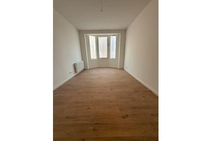 Zwei kernsanierte 3 Zimmer-Wohnung mit Balkon in Bahnhofsnähe in Celle