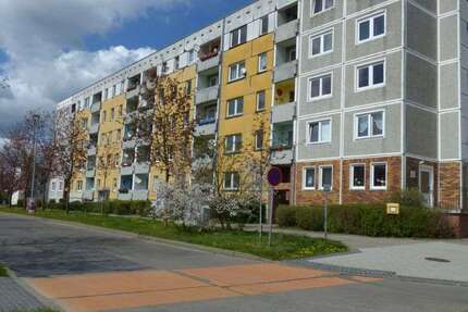 Wohnung zum Mieten in Schwerin 416,00 € 71.52 m²
