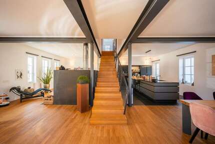 Haus zum Kaufen in Schwäbisch Gmünd 1.890.000,00 € 354 m²