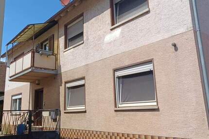 Einfamilienhaus mit Entwicklungspotential, großer Scheune und ruhigem Garten - Winnweiler Alsenbrück-Langmeil