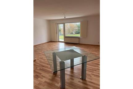 helle ruhige 2,5 Zimmer EG Wohnung zentrumsnah Zentrum - Bad Wimpfen