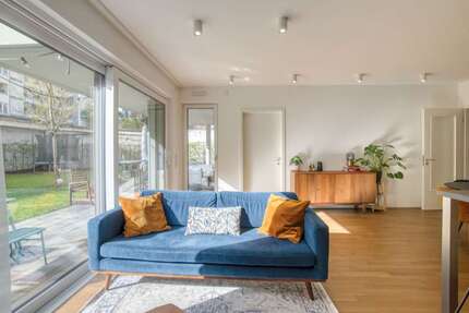 Wohnung zum Kaufen in Düsseldorf 920.000,00 € 112.35 m²