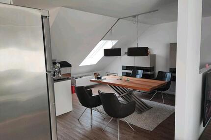 Lichtdurchflutete 2,5 Zimmer DG Wohnung mit Südbalkon in BI-Mitte - Bielefeld Stieghorst