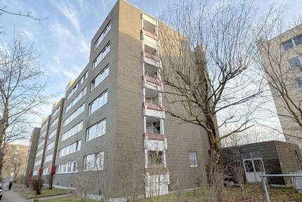 Wohnung zum Kaufen in Kiel 95.000,00 € 46.76 m²