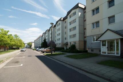 Modern sanierte 3-Zimmer-Wohnung mit Balkon im Erdgeschoss in Spremberg