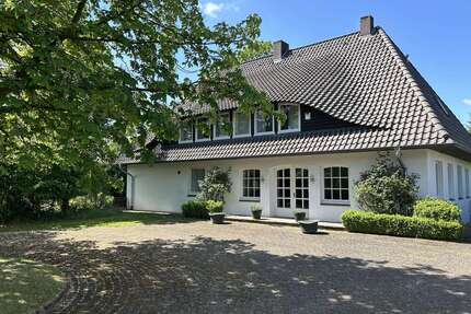 Haus zum Kaufen in Emmendorf 999.000,00 € 187 m²