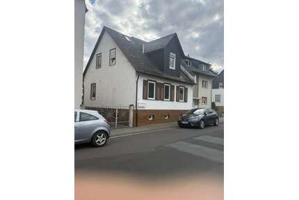 Haus zum Kaufen in Rodheim 550.000,00 € 150 m²