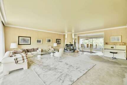 Wohnung zum Kaufen in Düsseldorf 1.495.000,00 € 264 m²