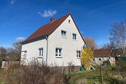 Einfamilienhaus mit Potenzial in angenehmer Wohnlage von Weinböhla