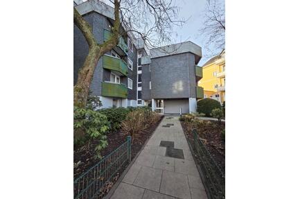 Schöne 4 Zimmer Wohnung in Zentrum von Remscheid