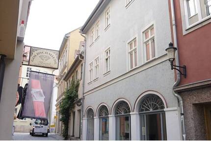 2-Zimmer-Wohnung mit Balkon - 420,00&nbsp;EUR Kaltmiete, ca.&nbsp; 64,40&nbsp;m&sup2;&nbsp;Wohnfl&auml;che in Naumburg (Saale) (PLZ: 06618)