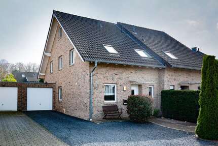 Haus zum Kaufen in Wassenberg 295.000,00 € 100.83 m²