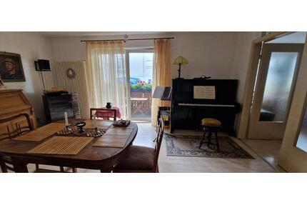 Wohnen auf Zeit: Möblierte Wohnung mit Klavier im Dresdner Süden - Chemnitz Altendorf