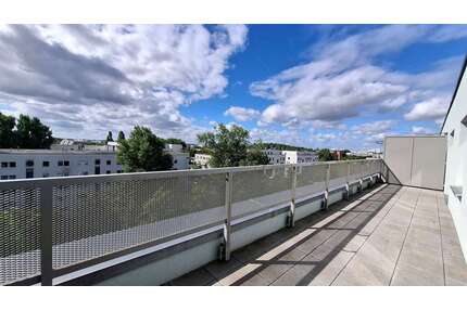 Wohnung zum Mieten in Berlin 1.441,44 € 90.09 m²
