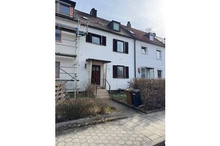 Haus sucht Handwerker - 195.000,00&nbsp;EUR Kaufpreis, ca.&nbsp; 120,00&nbsp;m&sup2;&nbsp;Wohnfl&auml;che in Bayreuth (PLZ: 95447) Birken