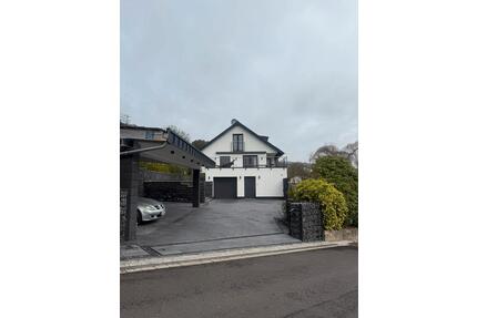 Exklusives Smart-Home-Refugium - 730.000,00&nbsp;EUR Kaufpreis, ca.&nbsp; 170,00&nbsp;m&sup2; in Overath (PLZ: 51491)