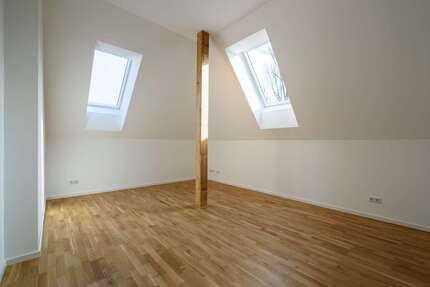 Wohnung zum Mieten in Beelitz 1.560,00 € 148.63 m²