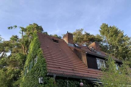 *Direkt am Wald und ohne Provision* Gemütliche Doppelhaushälfte in der Waldsiedlung Krumme Lanke - Berlin Zehlendorf