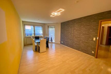 Helle 2-Zimmer Wohnung mit Balkon+Stellplatz in Ergenzingen - Rottenburg am Neckar