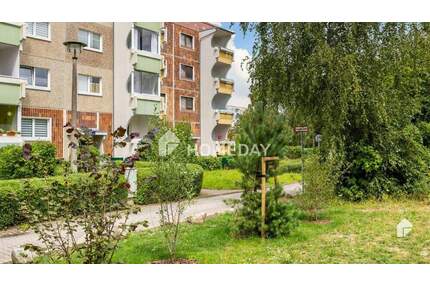 Gepflegte Wohnung mit Sonnenloggia & Aussicht - Viel Grün, top Lage - Rostock Dierkow-Neu