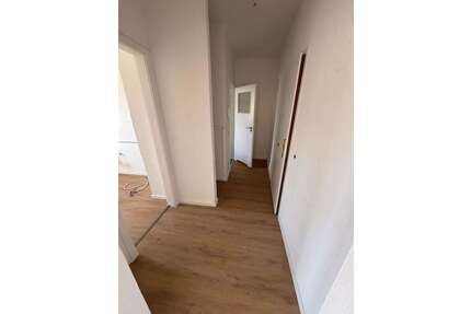 Wohnung zum Mieten in Borna 350,00 € 30 m²