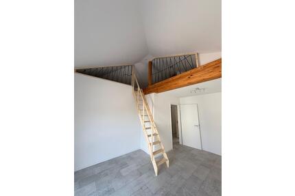 Helle Zwei-Zimmer Maisonettwohnung in Trier-Ruwer - ab sofort