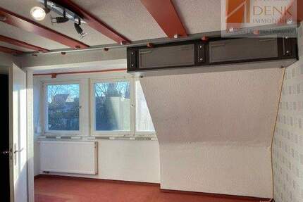 Charmante Doppelhaushälfte mit großzügigem Gartenparadies - Gartenstadt - Schweinfurt