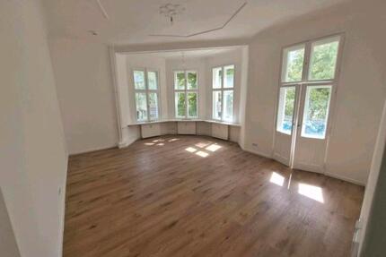 Sanierte Familienwohnung U Altstadt Spandau Nähe 5 Zimmer - Berlin
