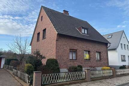 Haus zum Kaufen in Kreuzau Stockheim 259.000,00 € 100 m²