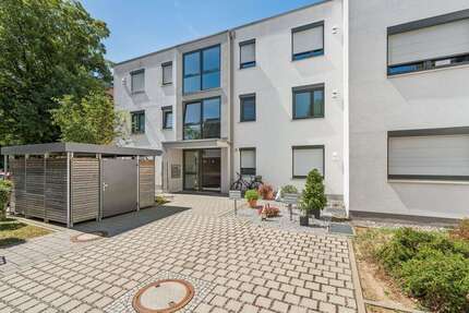 Wohnung zum Kaufen in Augsburg 330.000,00 € 75.48 m²