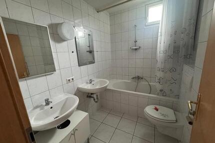 Schöne 3 Zimmer Wohnung in Birkenfeld Zentrum zu vermieten