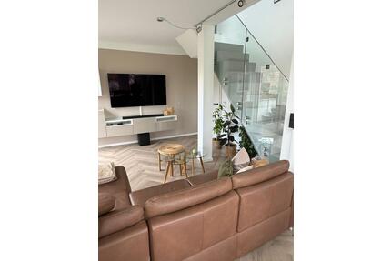 Exklusive Maisonettewohnung mit Gallerie und Balkon zu vermieten - Kleinmachnow
