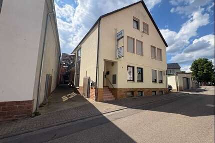 Haus zum Kaufen in Essingen 739.000,00 € 598 m²