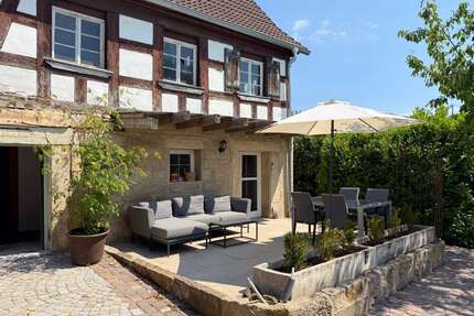 Haus zum Kaufen in Vellberg Großaltdorf 375.000,00 € 386 m² - Vellberg / Großaltdorf