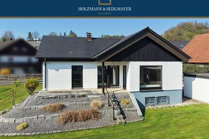 Aus Alt mach Neu: Sanierungsbedürftiger Bungalow in Altdorf