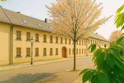 Haus zum Kaufen in Elterlein 54.999,00 € 174 m²