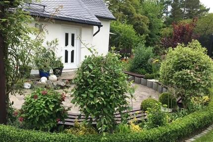 Großzügige vollmöblierte 3-Raum-Wohnung in Grünhain zu vermieten - Grünhain-Beierfeld